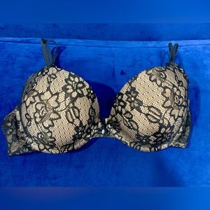 Victoria Secret padded lace push up bra